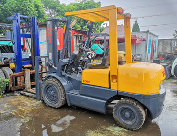 Forklift μηχανών diesel Isuzu φορτηγό, χρησιμοποιημένο χειρωνακτικό Forklift TCM 3T φορτηγό προμηθευτής