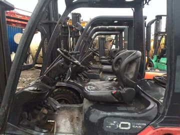 Forklift diesel της Toyota 8FD30 χρησιμοποιημένο diesel φορτηγό 1200mm μήκος δικράνων προμηθευτής
