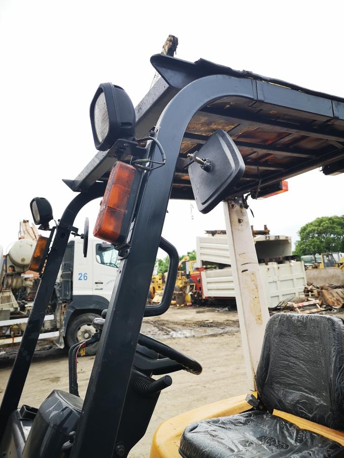 tcm χρησιμοποιημένη forklift diesel χειρωνακτική μηχανή isuzu 3 τόνου με τον ιστό 3000mm